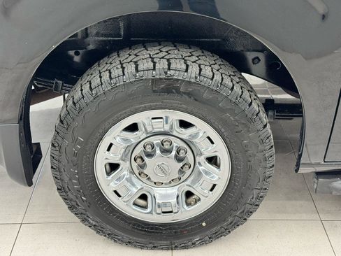 Used 2014 Nissan NV 3500 SV w/ Technology Package RWD image 35