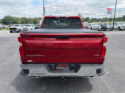 Used 2024 Chevrolet Silverado 1500 LTZ AWD/4WD image 5