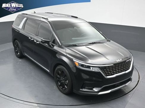 Used 2022 Kia Carnival SX image 9