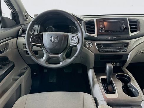 Used 2019 Honda Pilot LX image 21