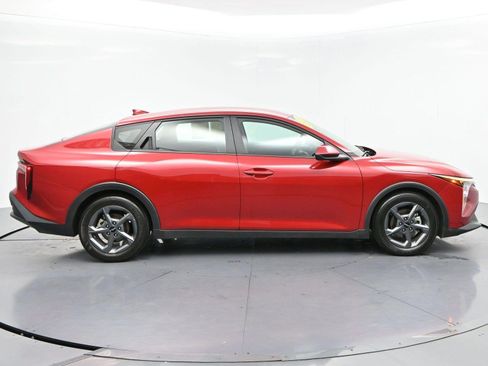 Used 2025 Kia K4 FWD image 8