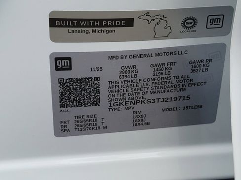 New 2026 GMC Acadia AT4 w/ Luxury Package image 13