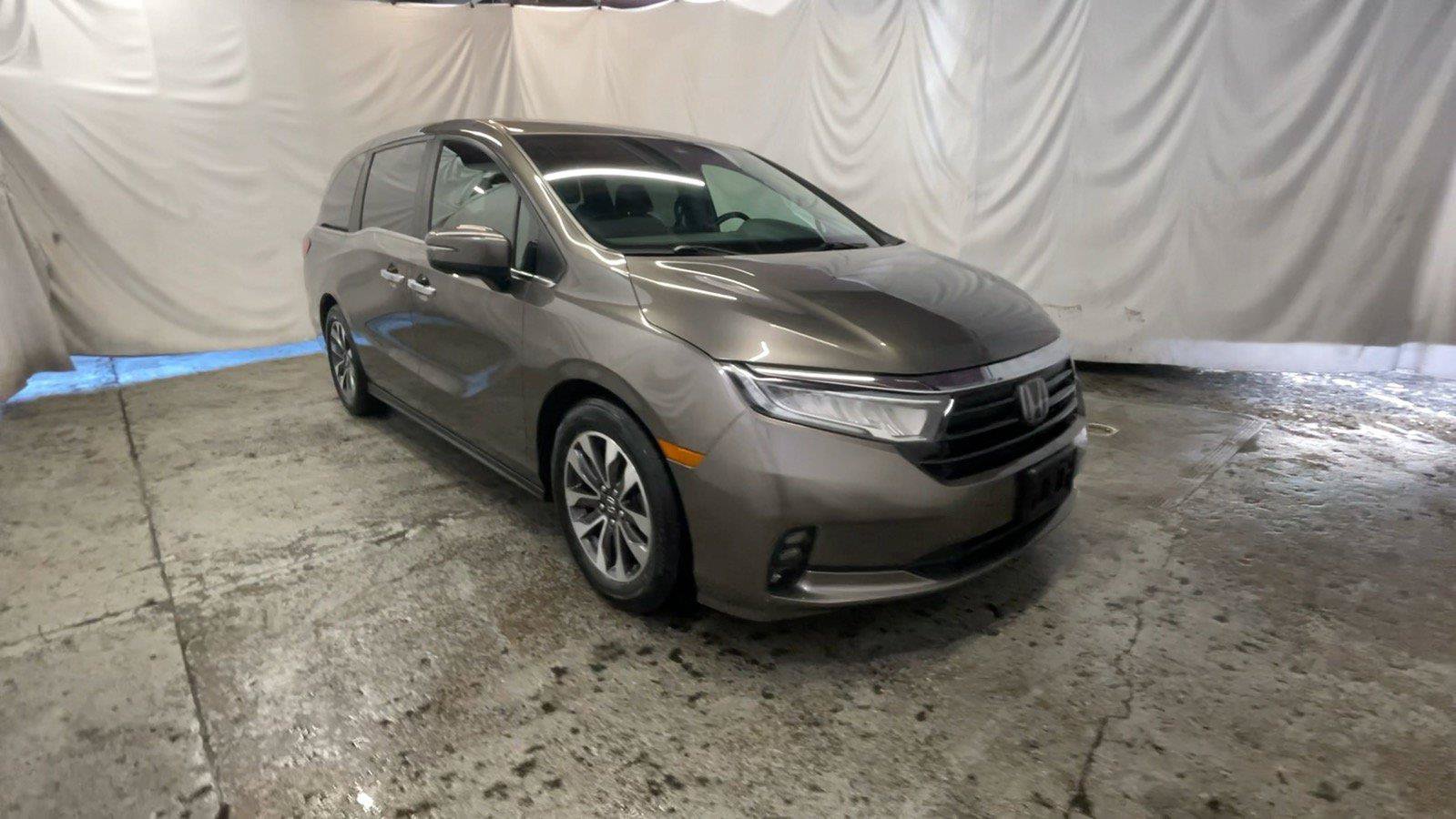 Used 2022 Honda Odyssey EX-L image 2