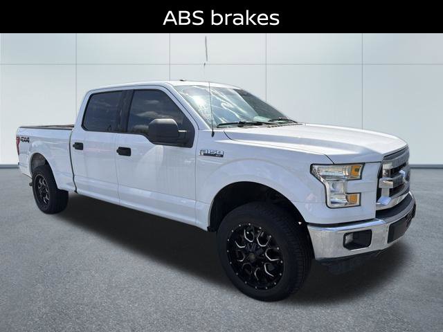 Used 2017 Ford F150 XLT AWD/4WD image 11