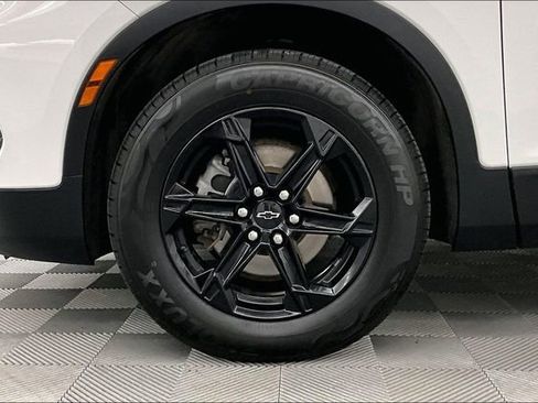 Used 2023 Chevrolet Blazer LT w/ Midnight/Sport Edition image 10