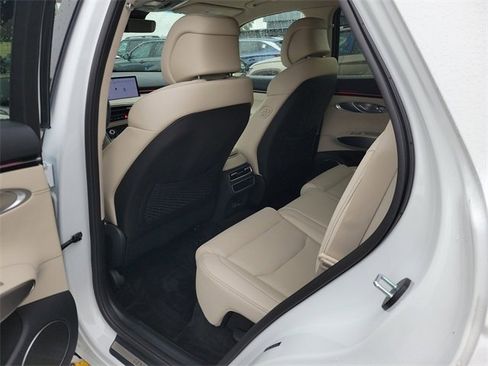 New 2026 Genesis GV70 2.5T Select image 10