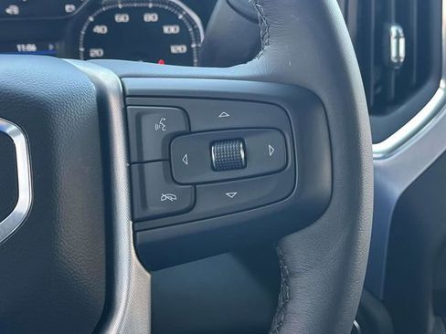 Used 2022 GMC Sierra 1500 Elevation image 27