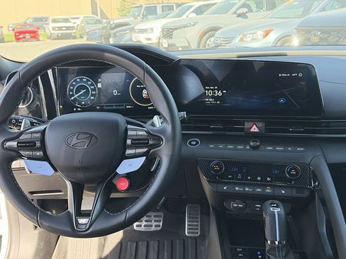 Used 2025 Hyundai Elantra N image 19