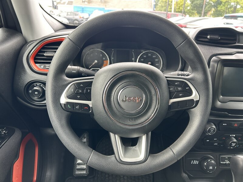 Used 2019 Jeep Renegade Sport AWD/4WD image 13