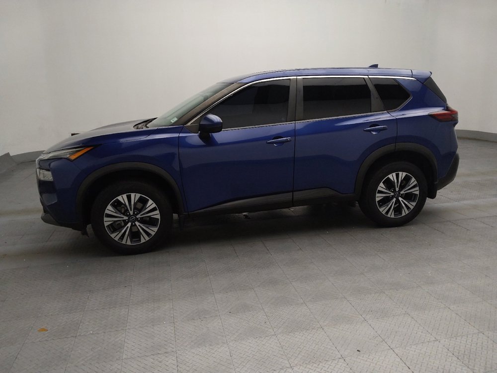 Used 2022 Nissan Rogue SV FWD image 2