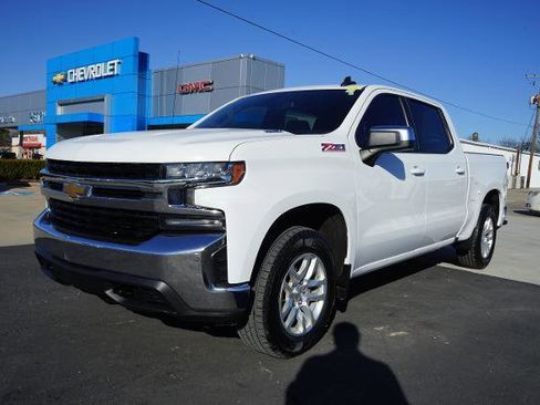Used 2021 Chevrolet Silverado 1500 LT image 1