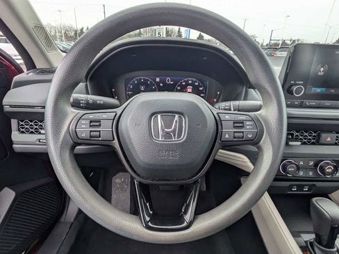 Certified 2023 Honda Accord EX image 22