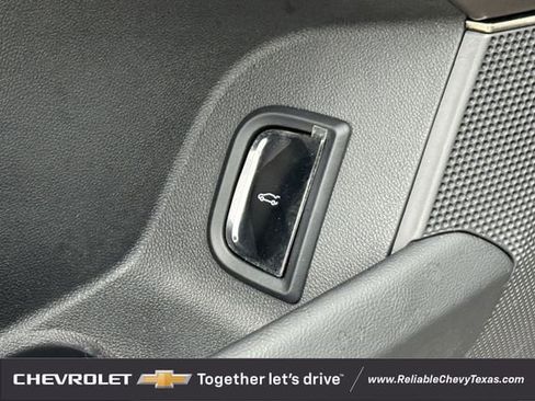 Used 2024 Cadillac Lyriq Luxury w/ LPO, Floor Liner Package RWD image 29