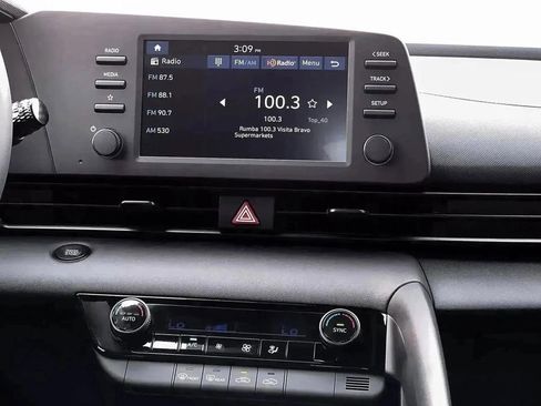 New 2026 Hyundai Elantra Sport FWD image 19