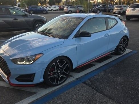 Used 2021 Hyundai Veloster N image 2