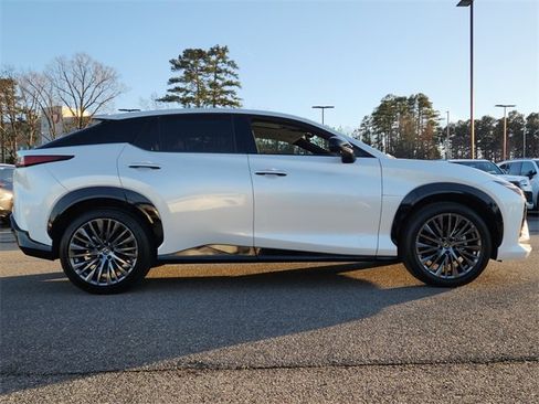 Used 2023 Lexus RZ 450e Premium image 5