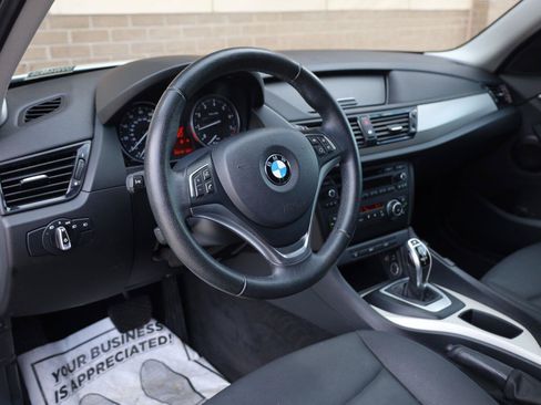 Used 2013 BMW X1 sDrive28i RWD image 16