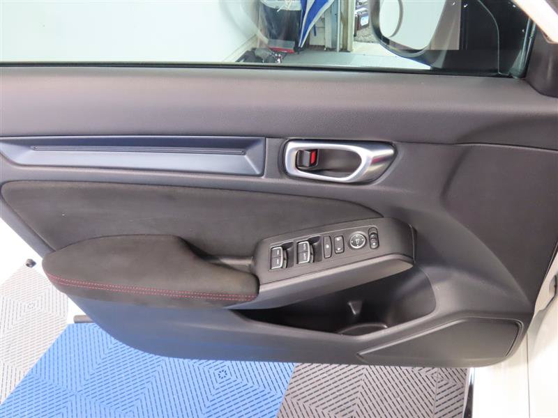 Used 2023 Honda Civic Type R image 16