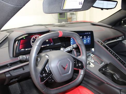 Used 2024 Chevrolet Corvette Stingray Coupe w/ 1LT RWD image 18