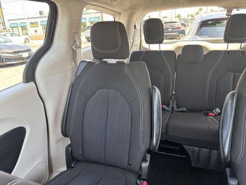 Used 2024 Chrysler Voyager LX FWD image 42