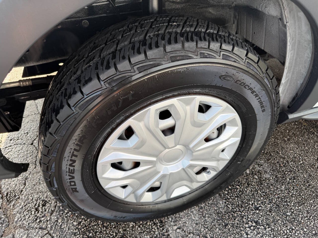 Used 2018 Ford Transit 350 XL RWD image 25
