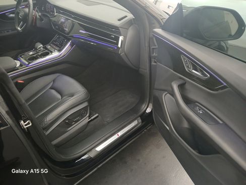 Used 2021 Audi Q8 Premium Plus w/ Premium Plus Package image 25