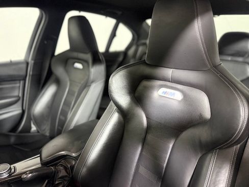 Used 2016 BMW M3 RWD image 21