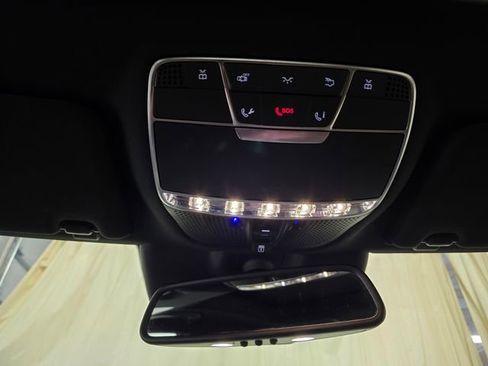 Used 2015 Mercedes-Benz S 550 4MATIC Sedan image 23