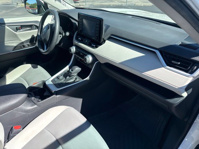 Used 2021 Toyota RAV4 XLE Premium AWD/4WD image 14