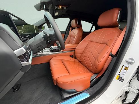 New 2026 BMW i7 eDrive50 w/ Executive Package RWD image 10