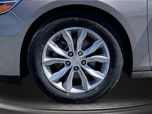 Used 2024 Chevrolet Malibu LT FWD image 31