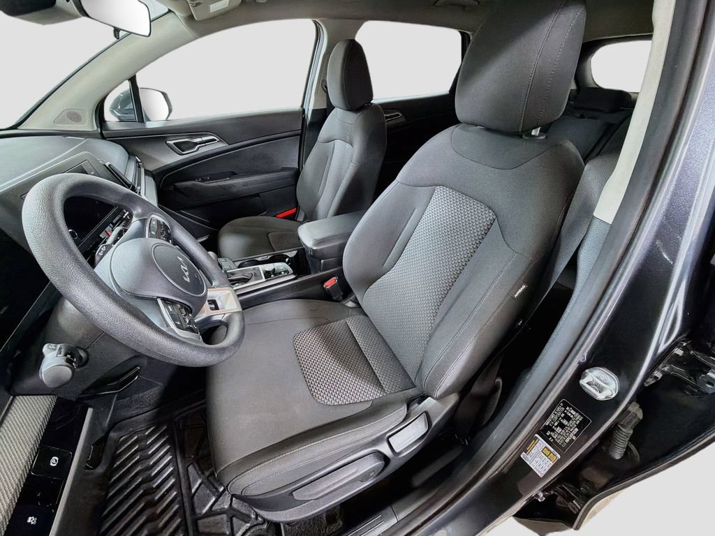 Used 2023 Kia Sportage LX AWD/4WD image 21