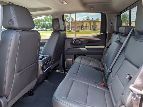 New 2026 GMC Sierra 1500 Denali w/ Denali Reserve Package AWD/4WD image 34