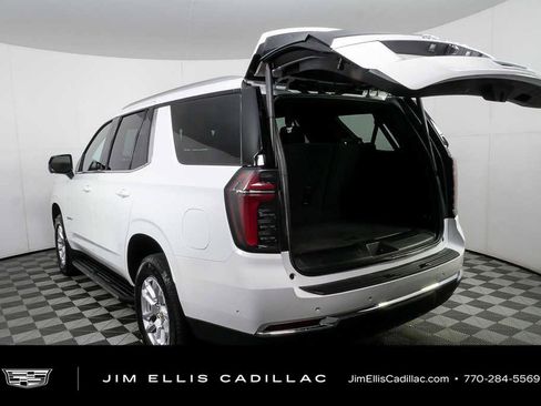 Used 2025 Chevrolet Tahoe LT AWD/4WD image 32