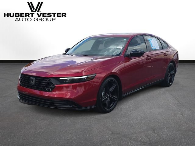 Used 2024 Honda Accord Sport image 2