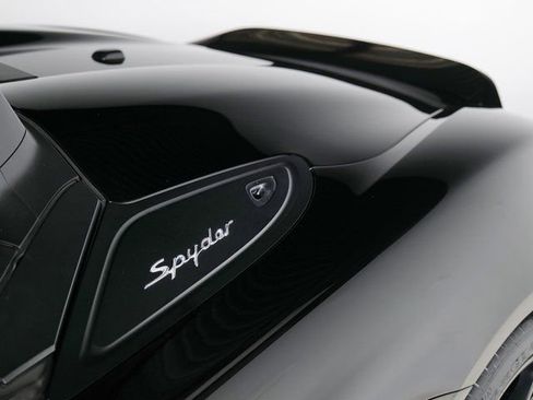 Certified 2021 Porsche 718 Boxster Spyder image 34