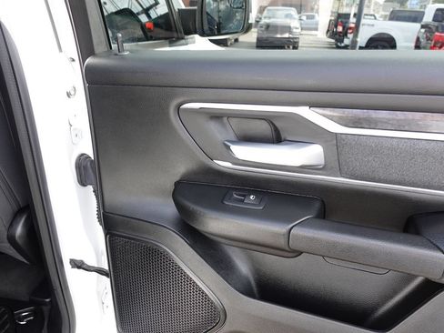 Used 2020 RAM 1500 Big Horn AWD/4WD image 30