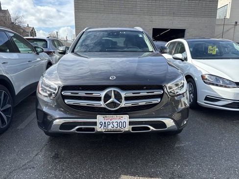 Used 2022 Mercedes-Benz GLC 300 4MATIC image 2