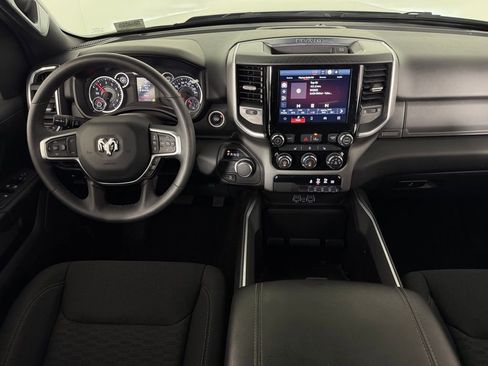 Used 2025 RAM 1500 Big Horn RWD image 13