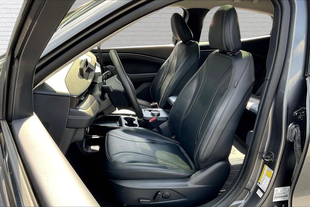 Used 2023 Ford Mustang Mach-E Premium RWD image 21