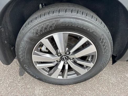 Certified 2023 Nissan Pathfinder SL w/ Lighting Package (N92) AWD/4WD image 43
