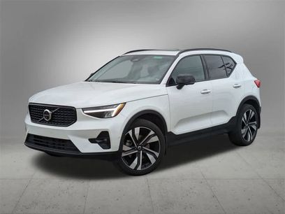 Used 2023 Volvo XC40 B5 Plus w/ Driver Assist Package