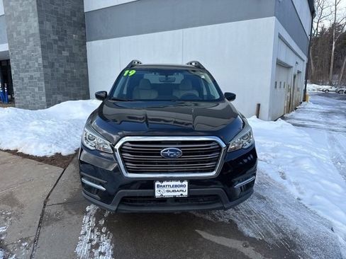 Used 2019 Subaru Ascent Premium image 11