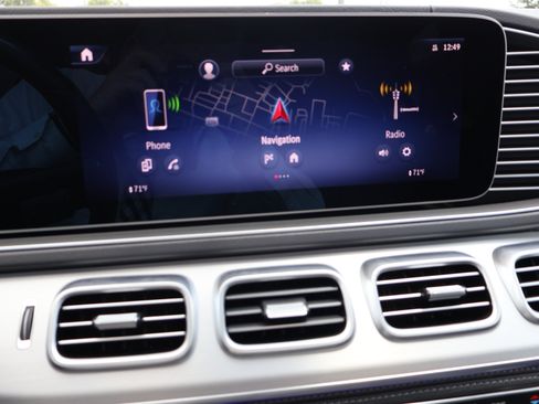 Certified 2025 Mercedes-Benz GLE 450 4MATIC Coupe image 38