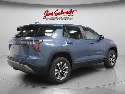 New 2026 Chevrolet Equinox LT FWD image 6