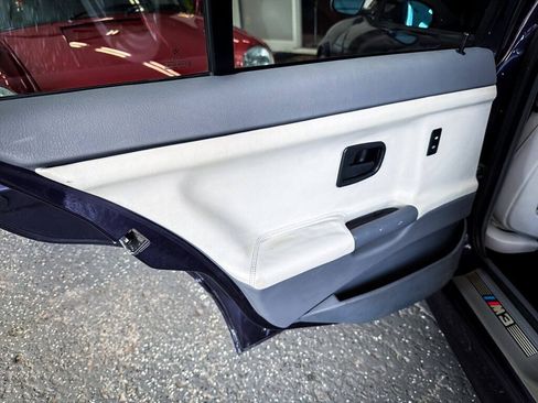 Used 1997 BMW M3 Sedan RWD image 21