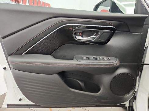 Used 2025 Acura ADX A-Spec image 8