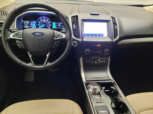 Used 2019 Ford Edge SEL FWD image 22