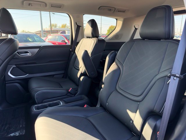 Certified 2026 INFINITI QX80 Luxe w/ Cargo Package AWD/4WD image 31