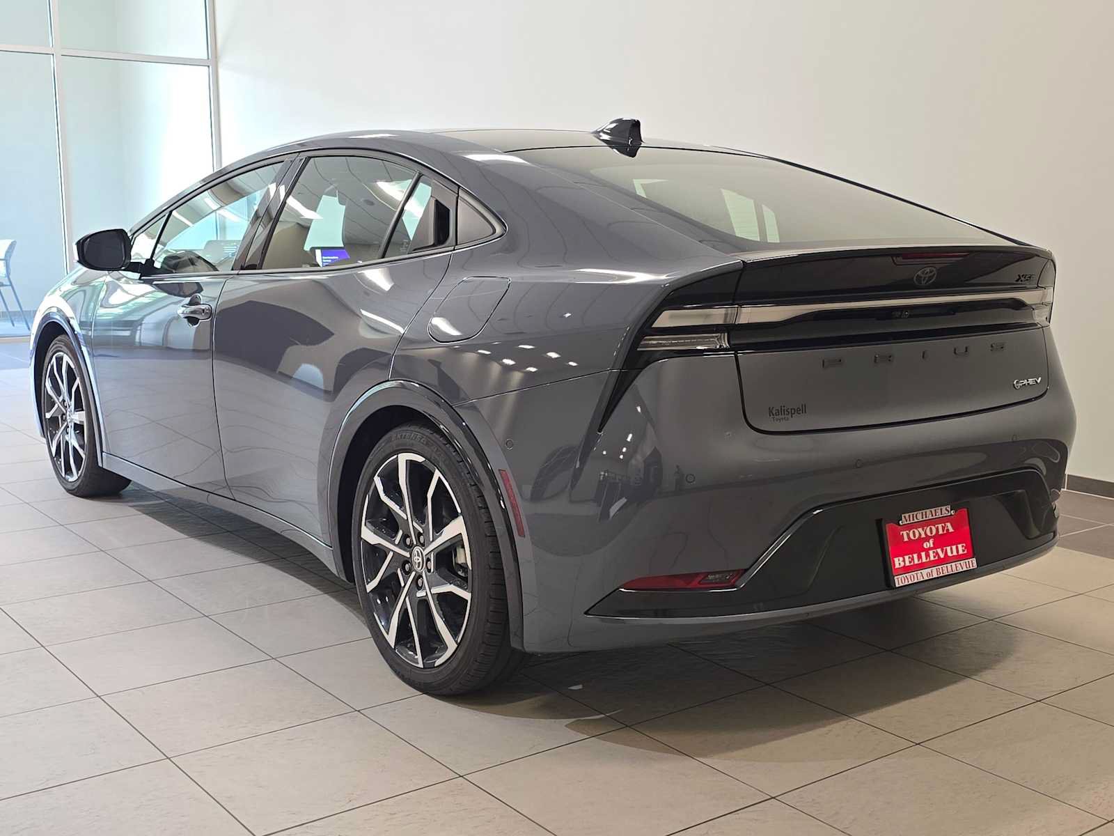 New 2026 Toyota Prius Plug-In Hybrid w/ Limited Premium Package FWD image 4